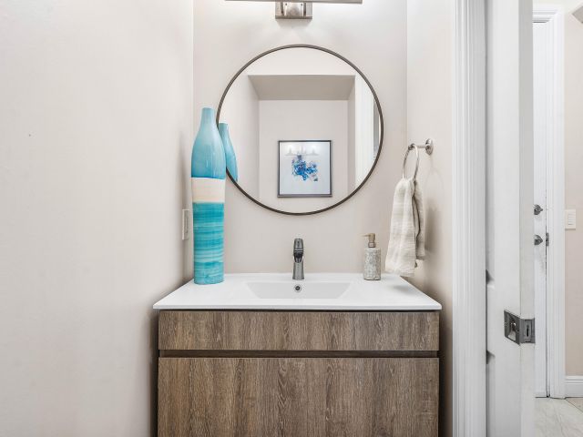 Дом в аренду по адресу 605 Avenue H - фото 6616726