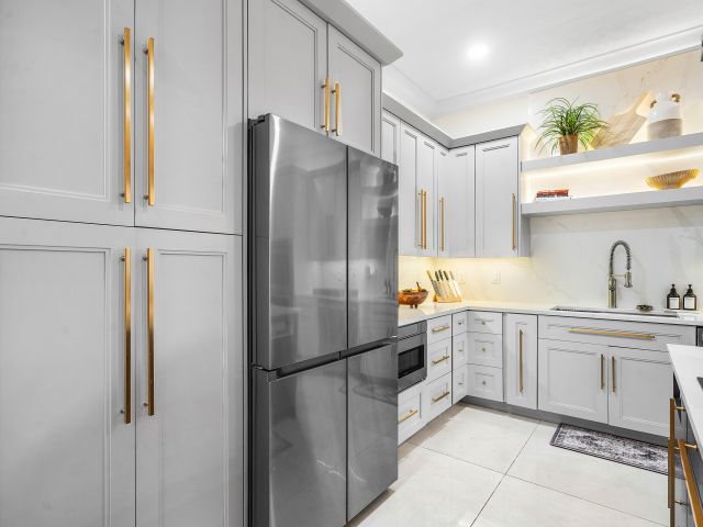 Дом в аренду по адресу 605 Avenue H - фото 6616728