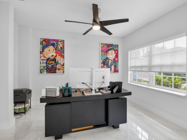 Продажа дома по адресу 6529 NW 40th Court - фото 6611385