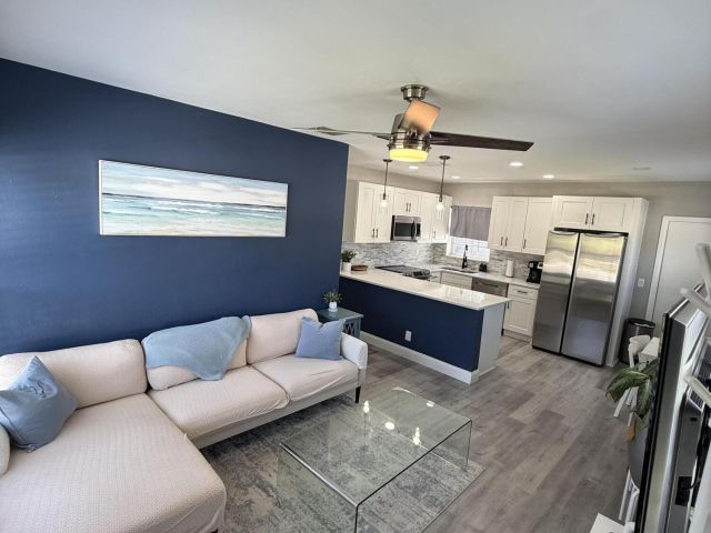 Дом в аренду по адресу 1312 Prospect Street - фото 6595533