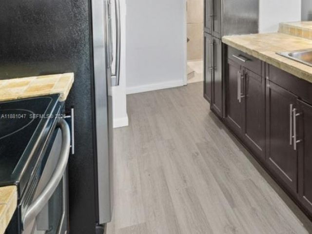 Продажа квартиры #510 - фото 6558307