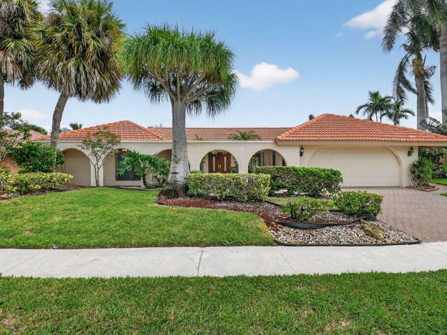 Продажа дома по адресу 5884 Pinebrook Drive - фото 6623378