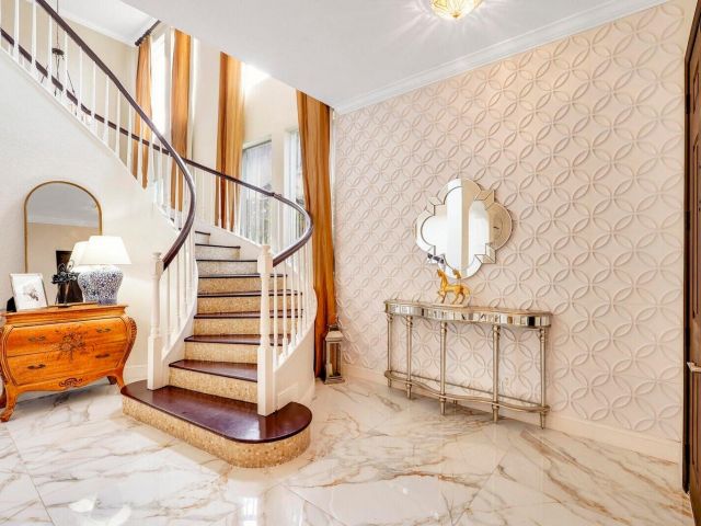 Продажа дома по адресу 599 Cresta Circle - фото 6592619