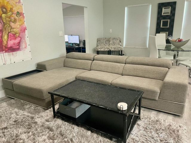 Дом в аренду по адресу 615 SW 9th Street - фото 6555698