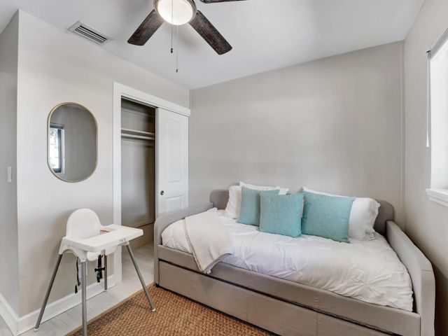 Продажа дома по адресу 4682 NW 3rd Avenue - фото 6622853