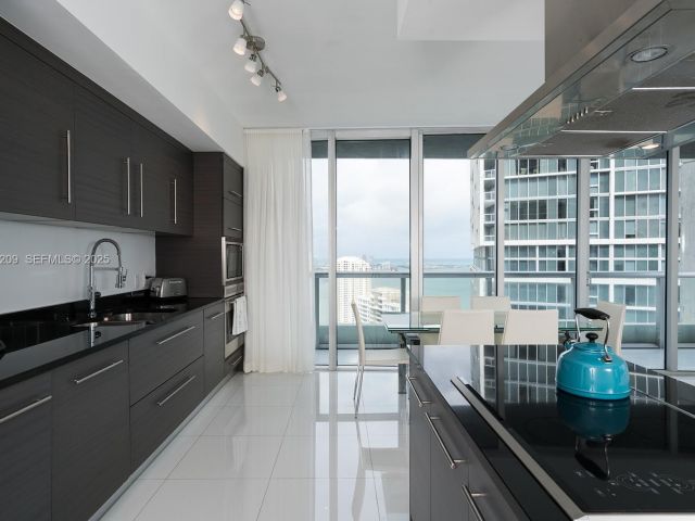 Продажа квартиры #4110 - фото 6556667