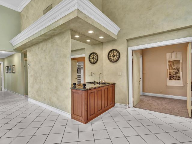 Продажа дома по адресу 10122 Spyglass Way - фото 6643332