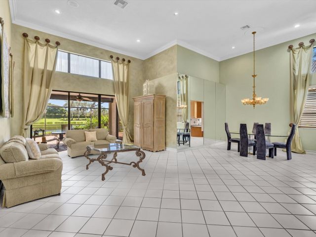 Продажа дома по адресу 10122 Spyglass Way - фото 6643337