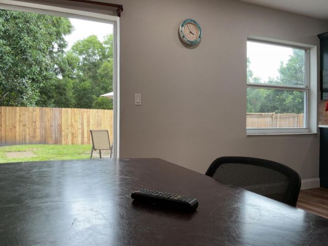 Продажа дома по адресу 537 NW 51st Avenue W - фото 6611066