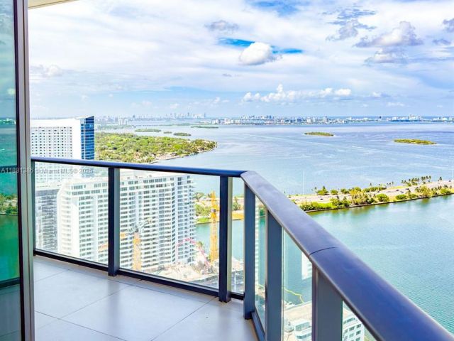 Продажа квартиры #3906 - фото 6557302