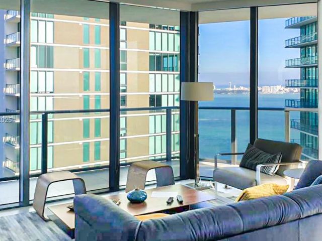 Продажа квартиры #3906 - фото 6557303