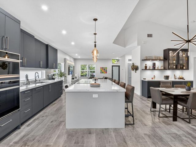 Продажа дома по адресу 494 Enfield Court - фото 6595447