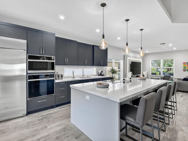 Продажа дома по адресу 494 Enfield Court - фото 6595448