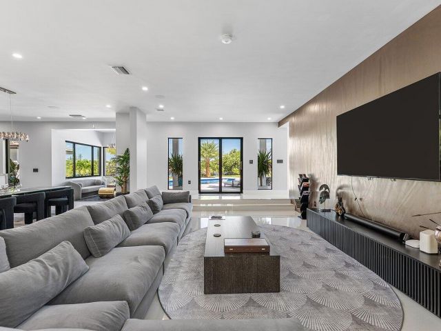 Продажа дома по адресу 8387 Sawpine Road - фото 6595053