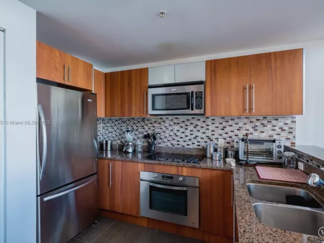 Продажа квартиры #L-1022 - фото 6561693