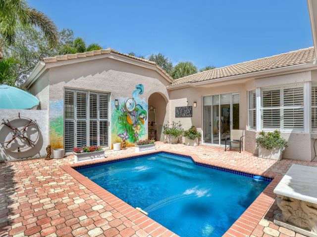 Дом в аренду по адресу 2076 Cezanne Road - фото 6596649