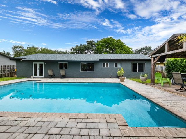 Продажа дома по адресу 11536 SW 55th Court - фото 6569767