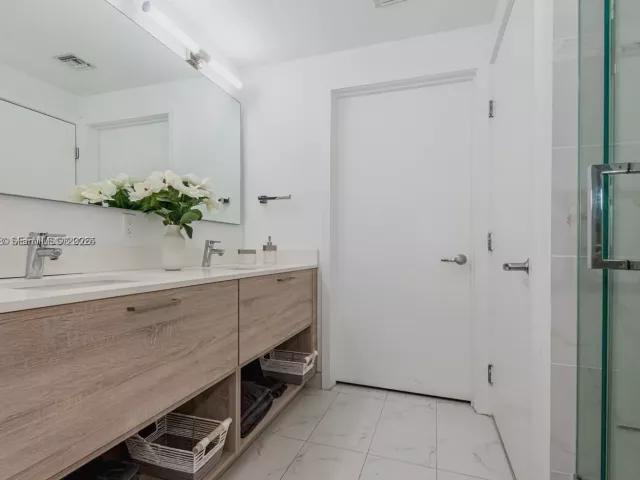 Продажа квартиры #2118 - фото 6560462