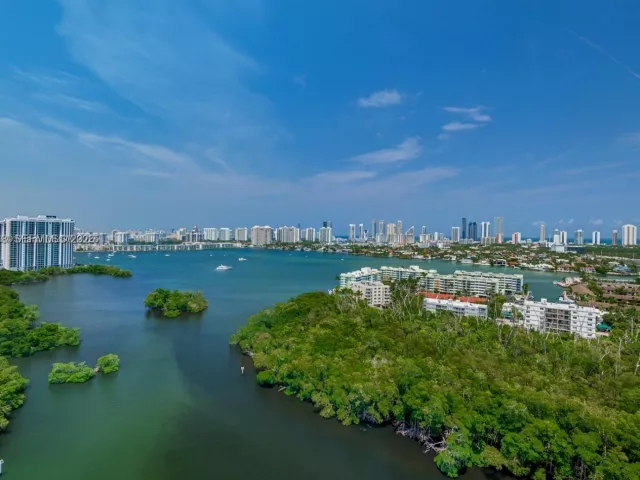 Продажа квартиры #2118 - фото 6560465