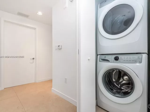 Продажа квартиры #2118 - фото 6560456