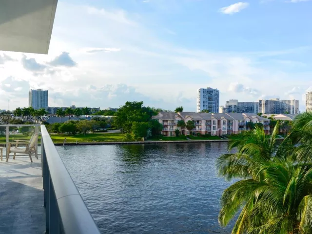 Продажа квартиры #R302 - фото 6559545