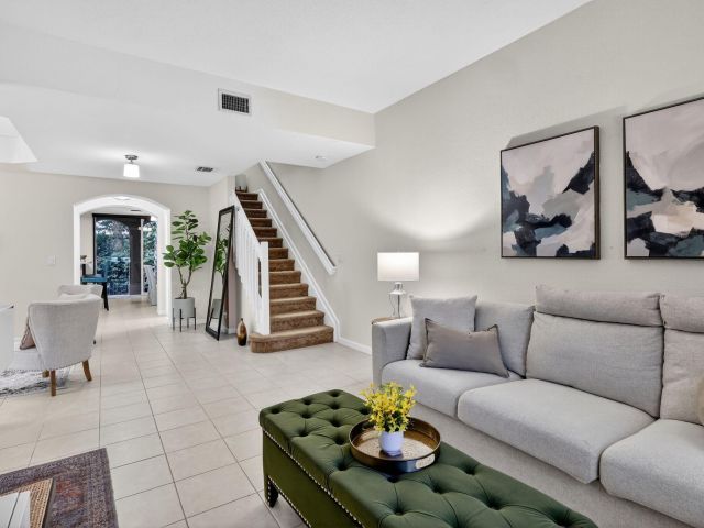 Дом в аренду по адресу 2931 Hope Valley Street 405 - фото 6592234