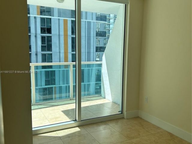 Продажа квартиры #1108 - фото 6559897