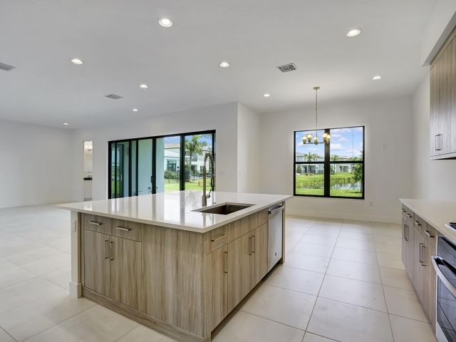 Дом в аренду по адресу 8125 Crystal Downs Avenue - фото 6594038