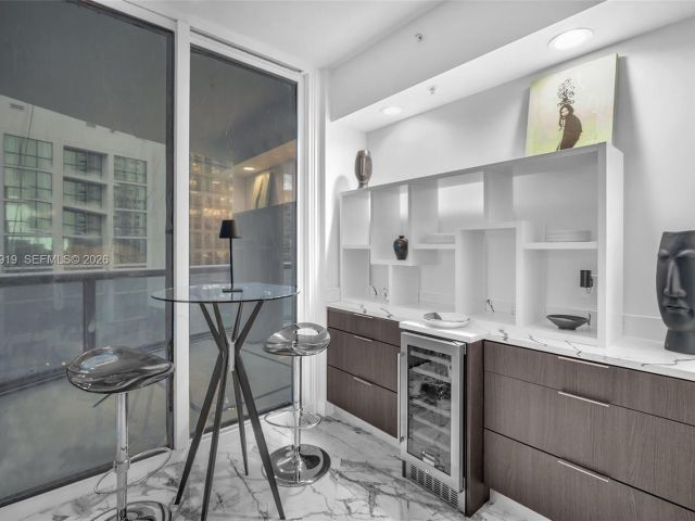 Продажа квартиры #1207 - фото 6560388