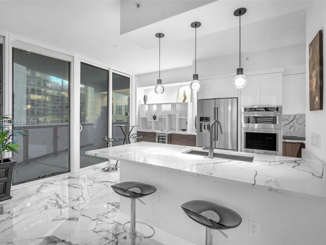 Продажа квартиры #1207 - фото 6560394