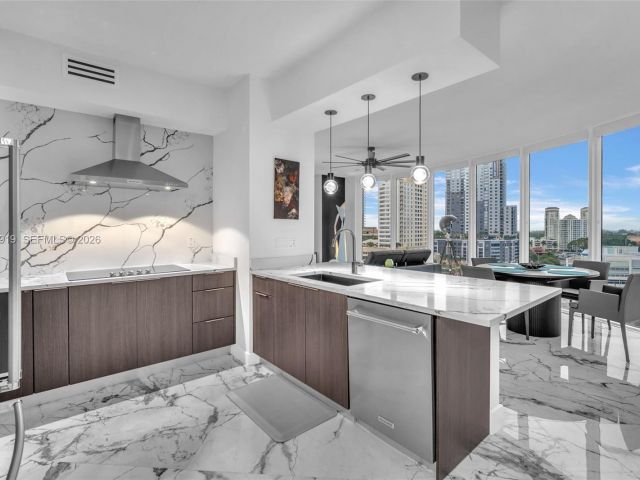 Продажа квартиры #1207 - фото 6560395