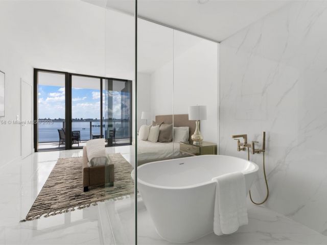 Продажа квартиры #1005 - фото 6604394