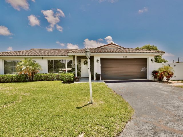 Дом в аренду по адресу 4000 NW 3rd Avenue - фото 6894971