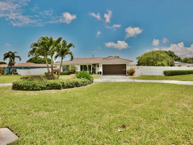 Дом в аренду по адресу 4000 NW 3rd Avenue - фото 6894977