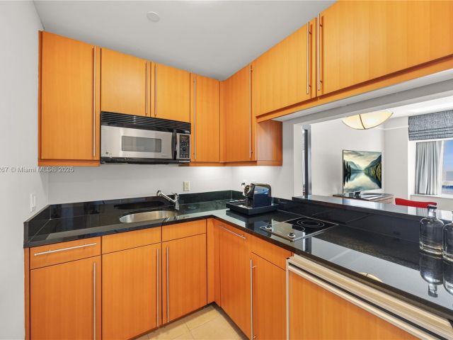 Продажа квартиры #3203 - фото 7293756