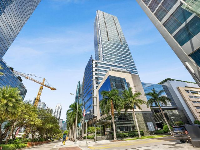 Продажа квартиры #3203 - фото 7293767