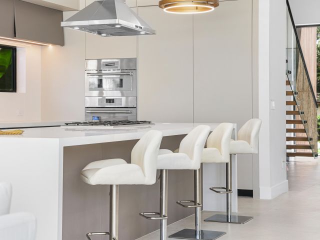 Продажа дома по адресу 1013 SE 9 Street - фото 6563990