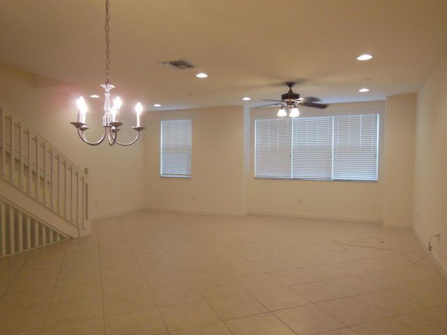 Дом в аренду по адресу 590 Amador Lane 4 - фото 6592556