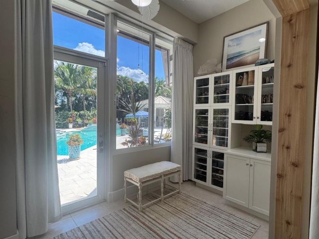 Продажа дома по адресу 10196 Avenida Del Rio - фото 6595150