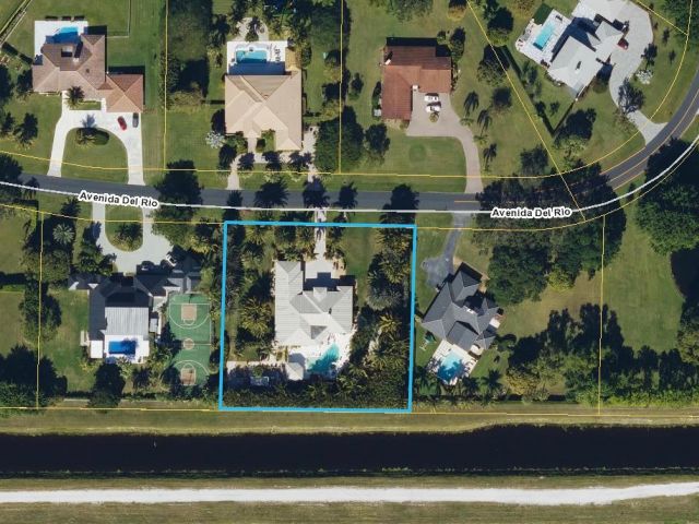 Продажа дома по адресу 10196 Avenida Del Rio - фото 6595166