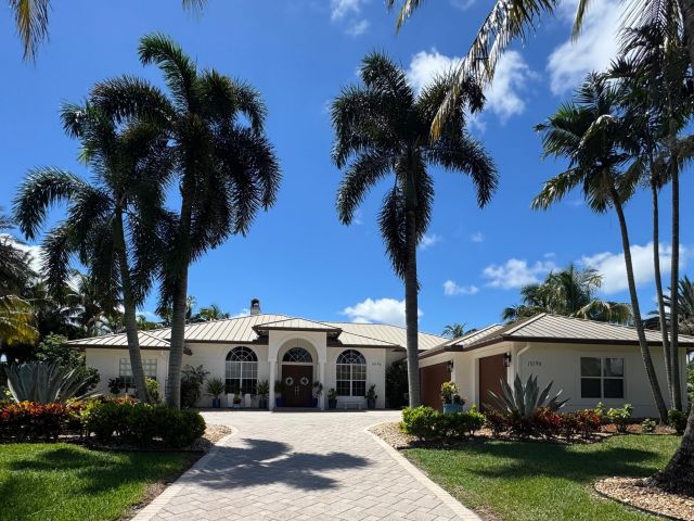 Продажа дома по адресу 10196 Avenida Del Rio - фото 6595167