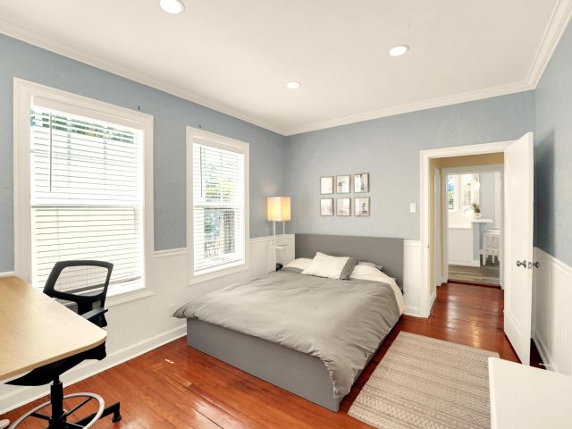 Продажа дома по адресу 910 NE 2nd Avenue - фото 6595080