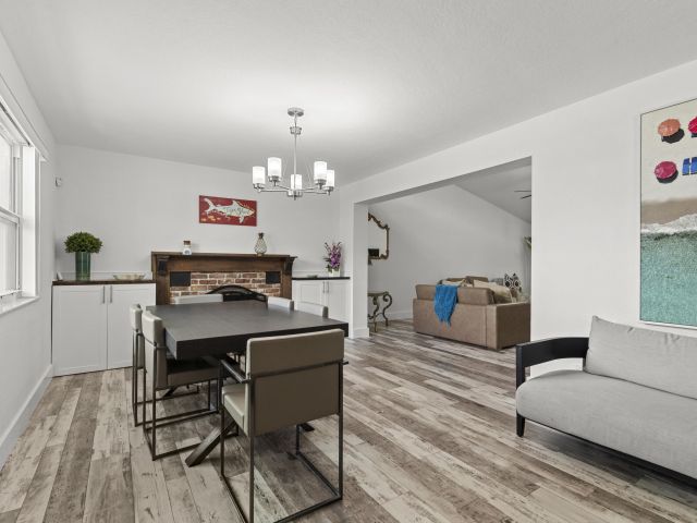 Продажа дома по адресу 944 Hansen Street - фото 6592008