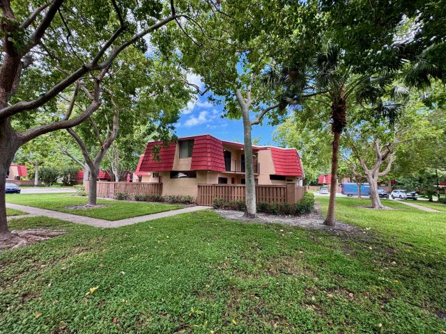 Дом в аренду по адресу 8189 Severn Drive D - фото 6593283