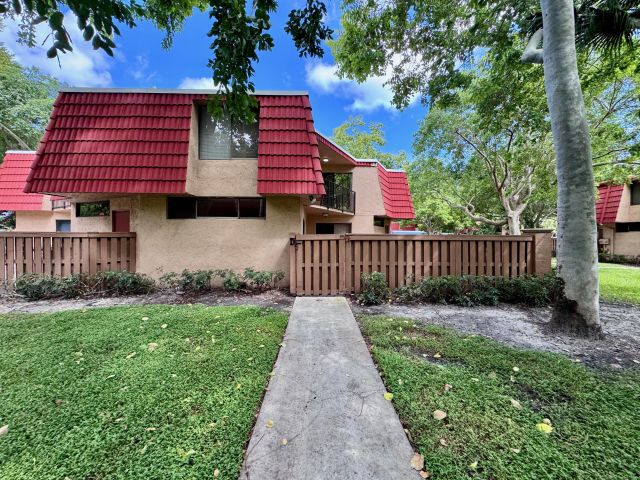 Дом в аренду по адресу 8189 Severn Drive D - фото 6593284