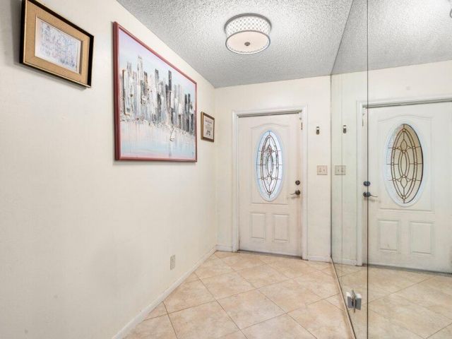 Продажа дома по адресу 10633 Greenbriar Court - фото 6593587