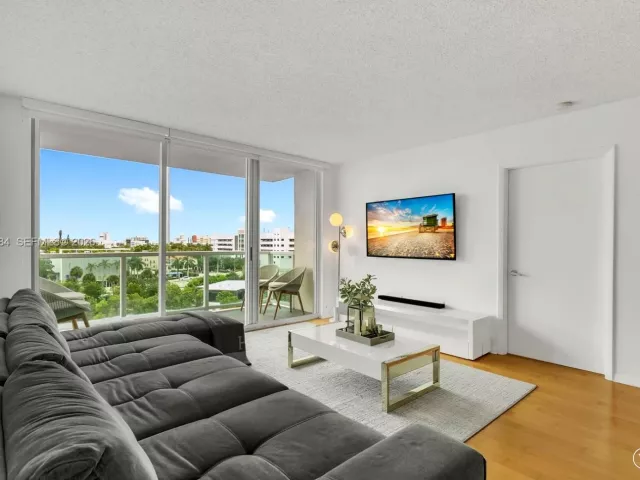 Продажа квартиры #704 - фото 6566813