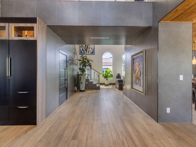 Продажа дома по адресу 290 NW 6th Street - фото 6593684