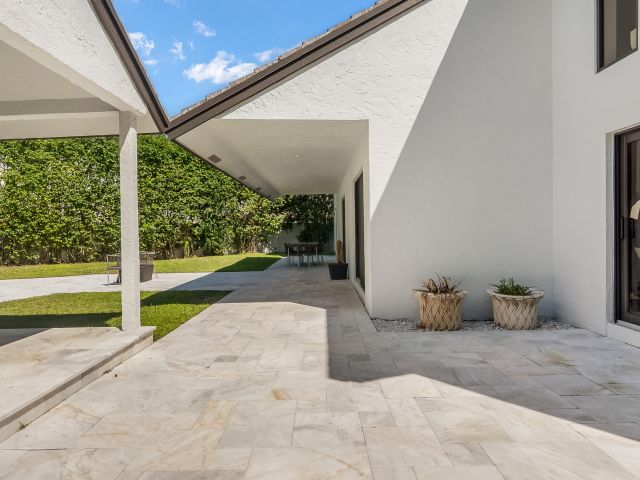 Продажа дома по адресу 501 Sandpiper Way - фото 6593911