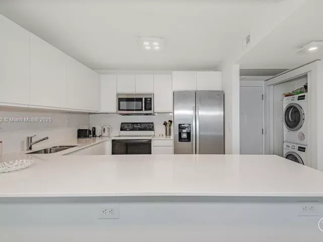 Квартира в аренду номер - фото 6686376